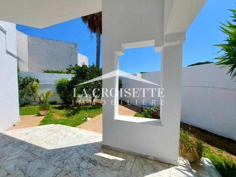 Villa S+6 à La Marsa